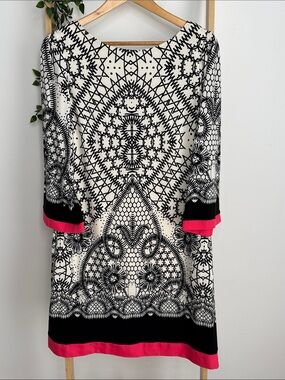 Eliza J Black & White A‑Line Shift Dress w/ Pink Trim | Size 12